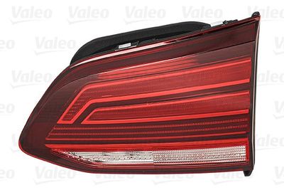 Tail Light Assembly VALEO 047200