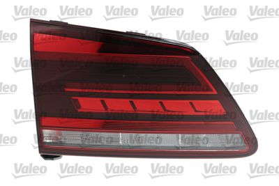 Tail Light Assembly VALEO 047218