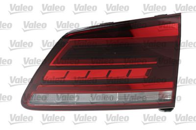 Tail Light Assembly VALEO 047219
