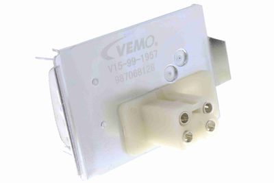 Regulator, interior blower VEMO V15-99-1957