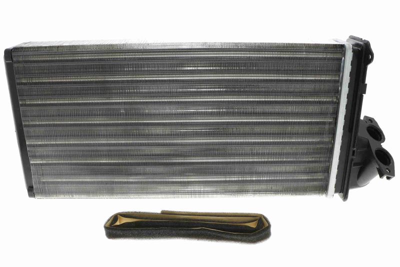 VEMO V30-61-0013 Heat Exchanger, interior heating