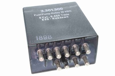 Relay, fuel pump VEMO V30-71-0010
