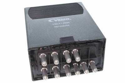 Relay, fuel pump VEMO V30-71-0026