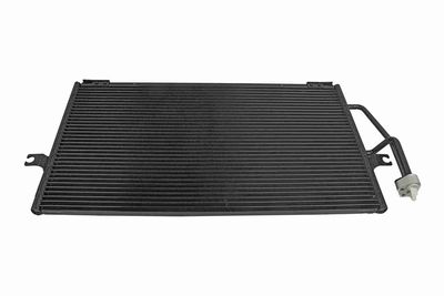 Condenser, air conditioning VEMO V95-62-0010