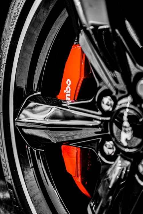How to Choose the Right Brake Pads for Your Car &mdash; A Complete Guide for 2026